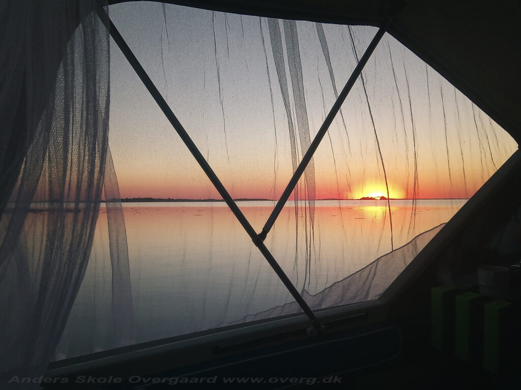 Smuk solnedgang i Sydfynske Øhav - med myggefilter