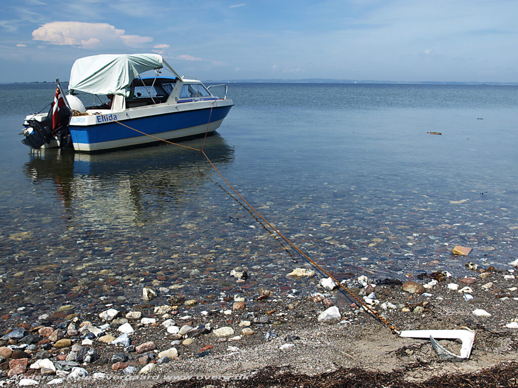 Vi kan også vinkle båden med en hanefod på en anker-line